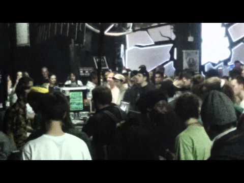 Dubquake OBF Sound System one last tune, Geneva, Switzerland