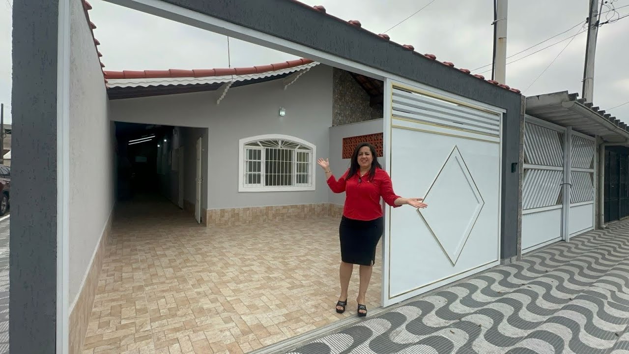 Casa prontinha para receber VOCÊ 🏡🥰🫵🏻 02 dormitórios, área com churrasqueira🍹🥩 em Praia Grande 📌