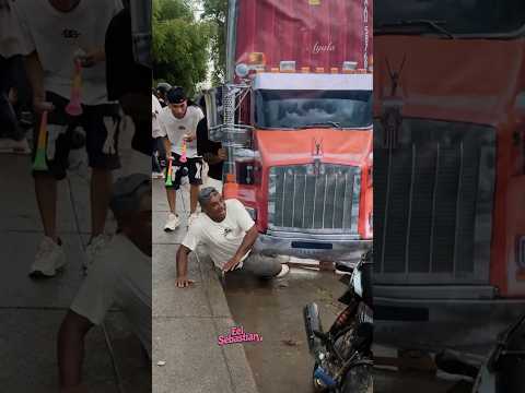 El camión Ru!doso 🚍 😆 #viralshorts