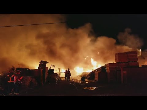 Firefighters see funnel cloud while battling North Texas pallet fire