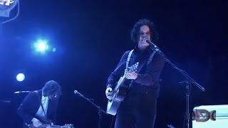 Jack White - Fell In Love WIth A Girl (Live 2012)