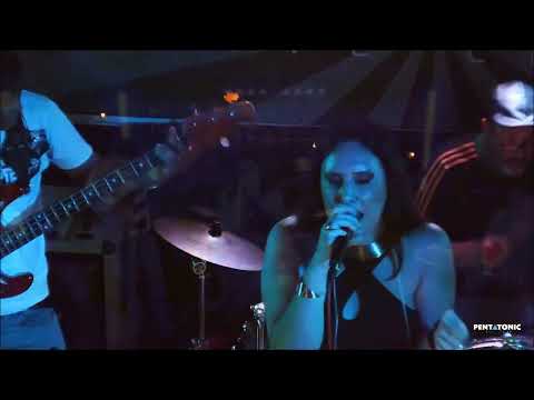 Dirty Minds - Papa Works Hard (Queen Omega)