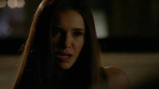 The Vampire Diaries: 8x16 - Katherine&#39;s back, pretending to be Elena, talks to Damon and Stefan