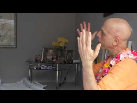HH Prahladananda Swami - initiation (New Zeland)