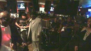 Raymond Coats - Knock On Wood