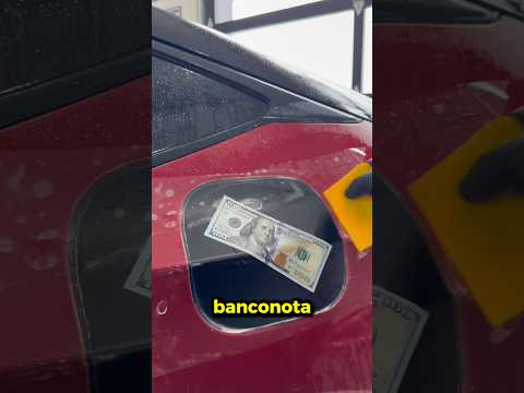 Ha attaccato 100 DOLLARI alla macchina! 🤯