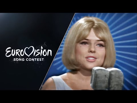 [COLORIZED] France Gall - Poupée de cire, poupée de son (1965)