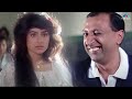 प्रोफेसर ने आयेशा झुलका को आँख मारी Akshay