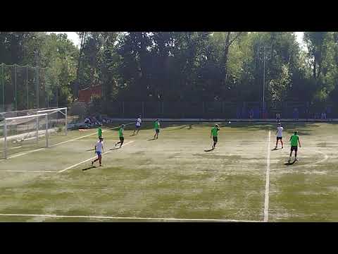 Steaua U19 vs Steaua U17. Meci amical. Caldura mare. Tot respectul pentru tinerii jucatori 👏🏻 ⚽