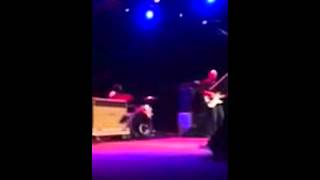 Dos por dos  Revolver Enjoy Bcn )