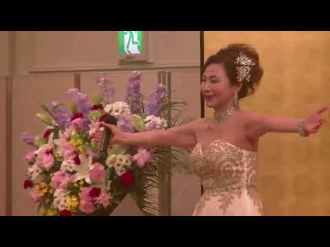 Koreana JoJo singing "Ryote ni Hana" コリアナＪＯＪＯが歌う「両手に花」