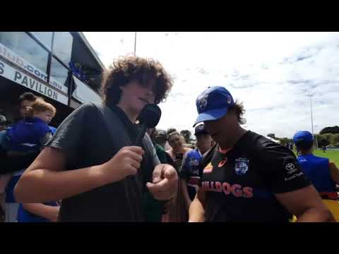 Lachy Miller asks Luke Beveridge on Tom Morris 😂