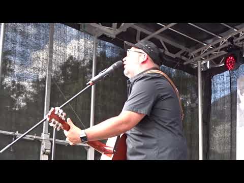 Björn Heuser Live @Cologne – Jedäuf Met 4711