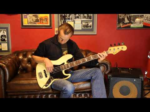 Fender Jazz Bass 1976 Olympic White