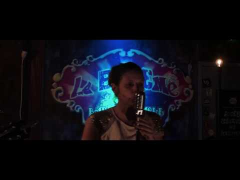 download lagu mp3 mp4 Rouille France, download lagu Rouille France gratis, unduh video klip Rouille France