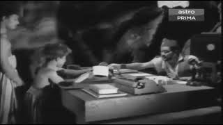 Download lagu Saya Sarjan Cip, Apa Pasal Dapat 30 Dirham? Kamu Banyak IOU Dah (AB Bujang Lapok) - Klip Video Retro mp3 Download lagu Saya Sarjan Cip, Apa Pasal Dapat 30 Dirham? Kamu Banyak IOU Dah (AB Bujang Lapok) - Klip Video Retro mp3