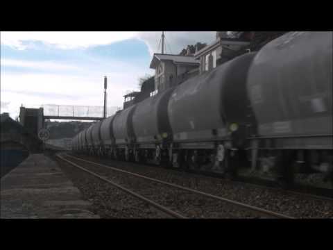 Colas 70807 Cement empties Dawlish Coastguard's cottages bridge