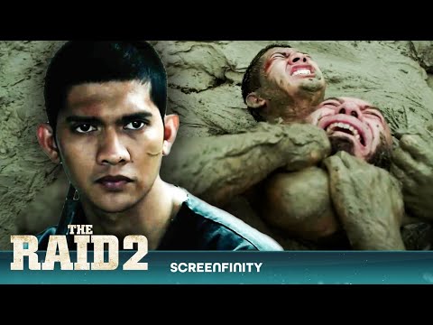 Rama Fights Off Inmates | Attack Scene - Epic Mass Brawl | The Raid 2 | Screenfinity