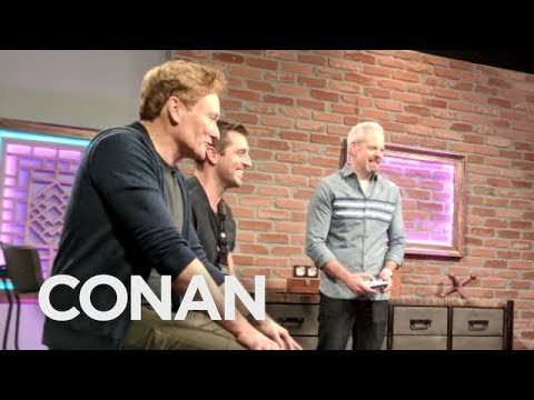 Clueless Gamer Outtakes With Aaron Rodgers | Team Coco