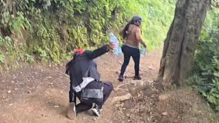 BERTY SE CAE Y SE MANCHA DE P0PÓ 🤣🤣