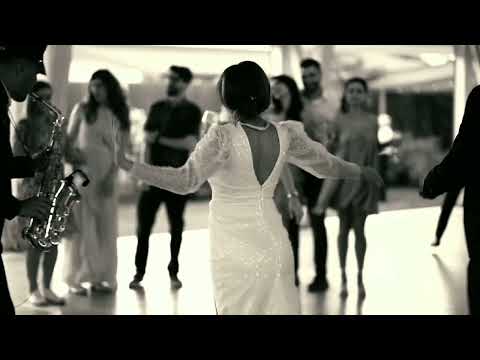 Dj. All night | momente de Sax și Percutie