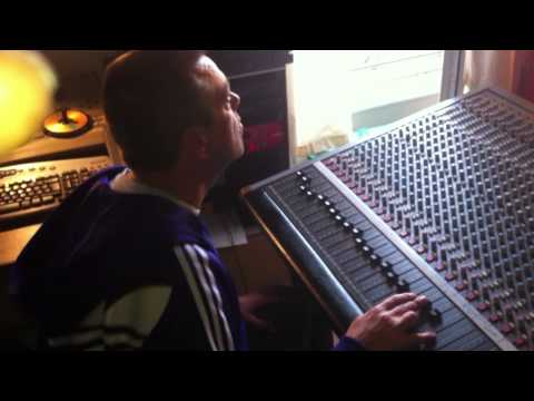 TROD JAH WAY,REALITY SOULJAHS MEETS FOUNDATION SOUND