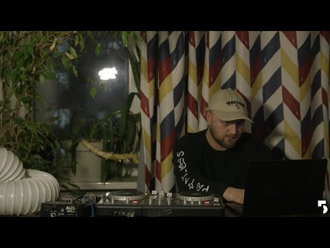 5 букв радио - vvbb @ Home 25dec2025