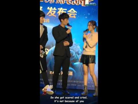 [REQUESTED][ENGSUB] Yixing's story behind the photo with Tian Xin - OMG press con