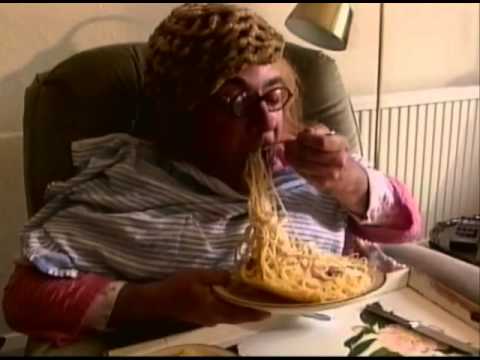 Stella Street: Seies 1, Ep7 - Recuperation