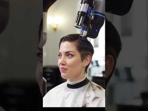 A robot just gave a perfect haircut. Yes, you read that's right.