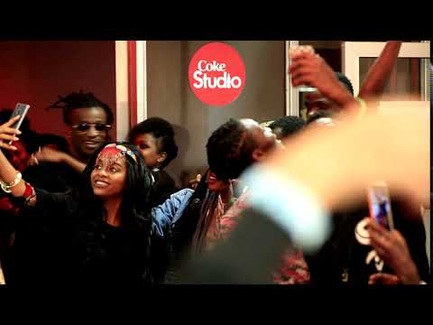 Nandy, Betty G na Nahreel wakiwa kwenye Red Carpet