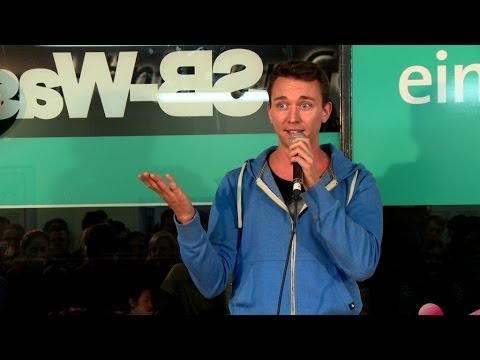 Toms Oma ist bei Tinder - NightWash Talent Award 2015