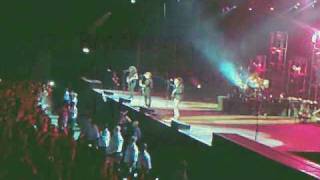 Our Lawyer Made Us Change The Name Of This Song So We Couldn&#39;t Get Sued - Fall Out Boy (lyrics)