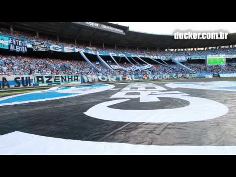 "Grêmio 4 x 0 Figueirense - Música nova" Barra: Geral do Grêmio &bull; Club: Grêmio &bull; País: Brasil