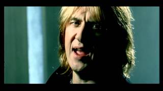 DEF LEPPARD - &quot;Long Long Way To Go&quot; (Official Music Video)