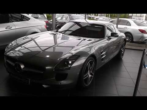 MERCEDES - BENZ MCLAREN SLR VS SLS AMG DUBAI