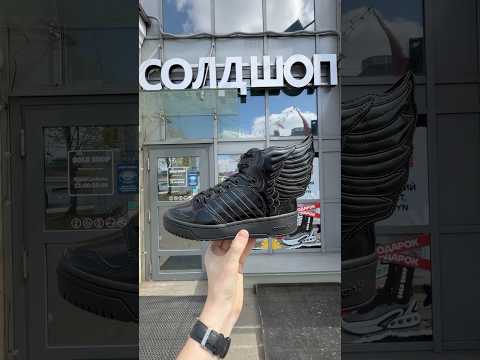 фото jeremy scott wings 2.0 'black patent' 0