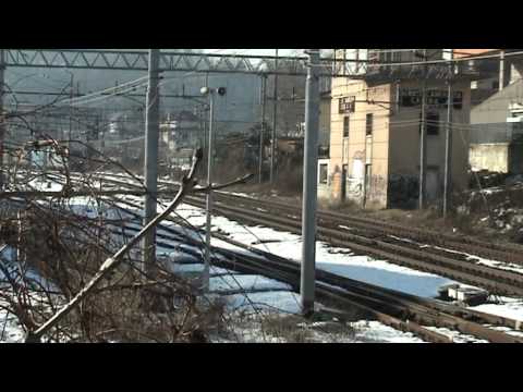 FNM E 483 104 NC doppia trazione in Albate.MPG