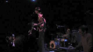 Atlas Sound - Winter Vacation (live)