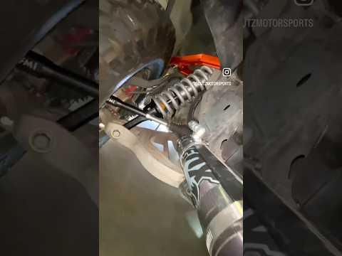 Gen 1 Raptor with @FOXFACTORY 3.0 Coil Over Shocks & Foutz Upgrades