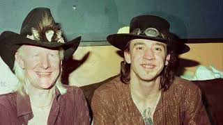Muddy Waters &amp; Johnny Winter- Forever Lonely- King Bee (Album)- 1981