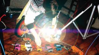 Deerhunter - fountain stairs