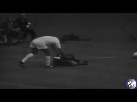 George Best - Goal and Skills - Manchester Utd-Benfica 4-1 - Champions League Final 1967-68