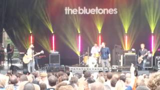 The Bluetones - Bluetonic (Live in Leeds, Millenium Square 24th July 2016)