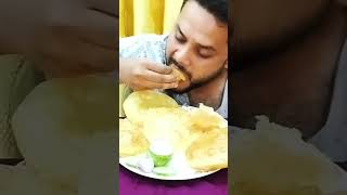 Download lagu EATING PARATHA WITH SPICY CHICKEN LEG, BEEF KALA VUNA, #eatingshow #foodshow #entertainment mp3 Download lagu EATING PARATHA WITH SPICY CHICKEN LEG, BEEF KALA VUNA, #eatingshow #foodshow #entertainment mp3