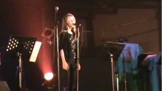 Tellement beau (Chimène Badi) - Héloïse Yelle