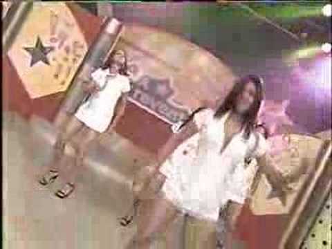 Enfermeras sexys ecuatorianas bailando en bikini