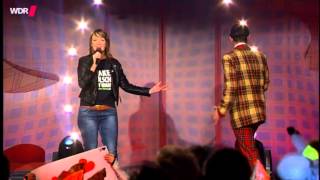 Carolin Kebekus singt Schenk mir dein Herz