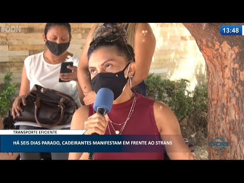 Cadeirantes se manifestam no STRANS contra paralisação do Transporte Eficiente 12 04 2021