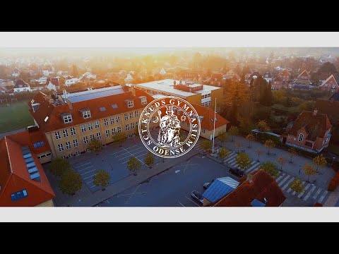 Ela é minha manhã no Sct. Knuds Gymnasium